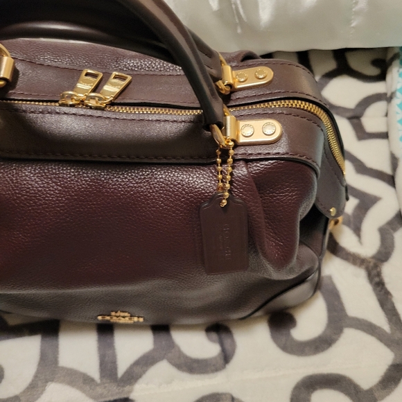 EUC Coach Oxblood Leather Lane Satchel - Picture 3 of 16